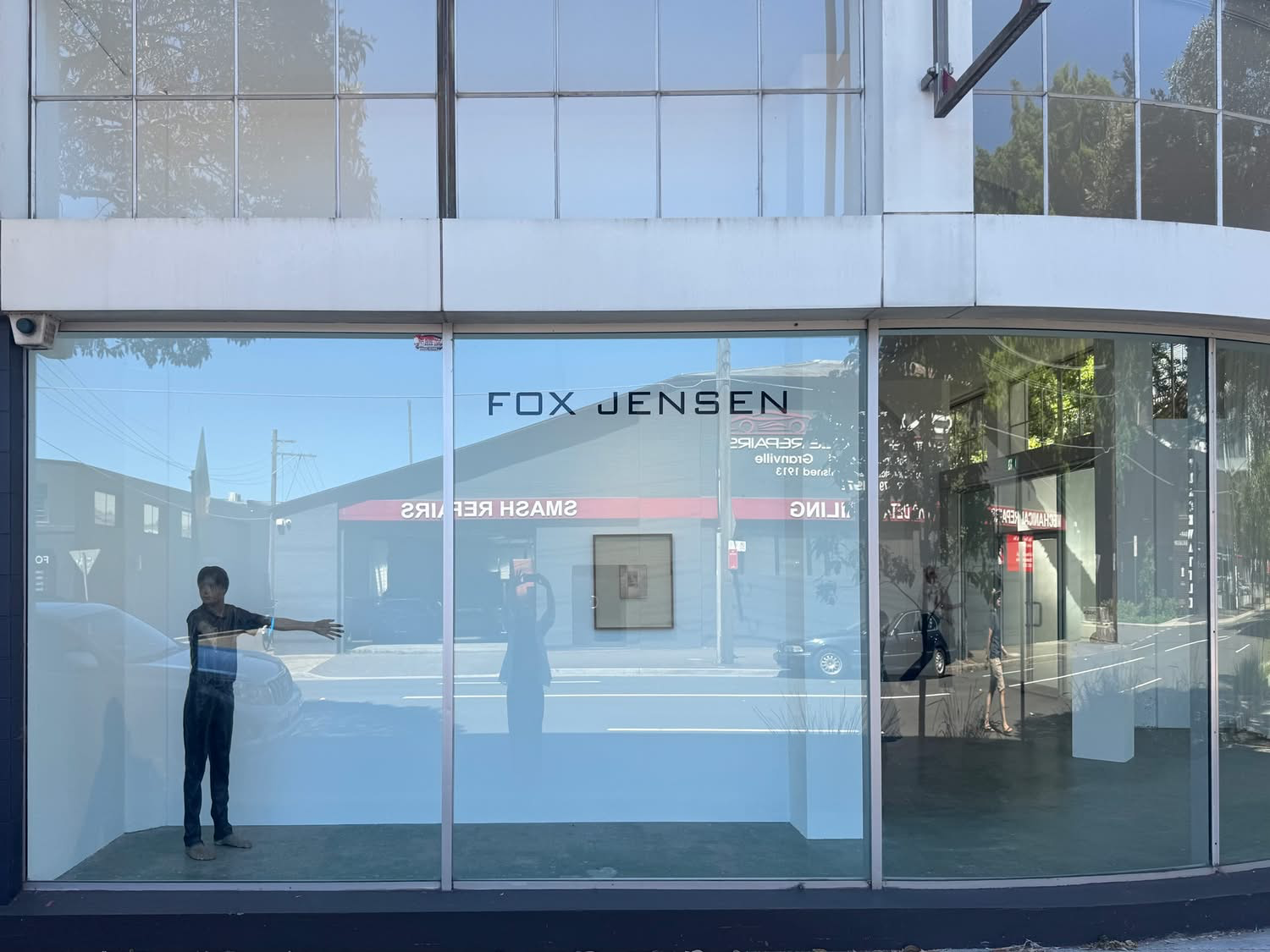 Expo Solitaries in Foxjensen Gallery, Sydney.  Nov 2025